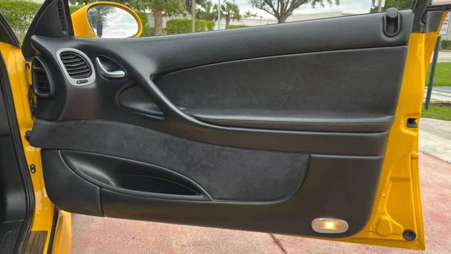 2004 Pontiac GTO 4th Gen - Image 28 of 31