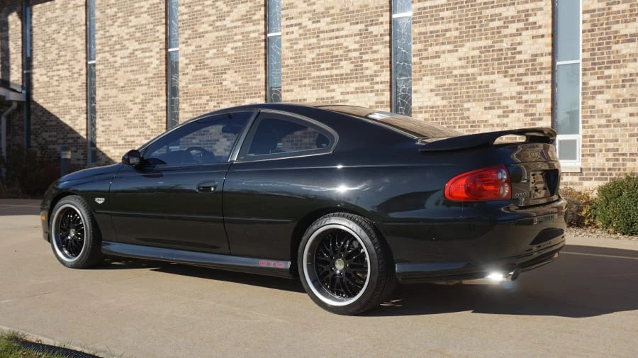 2004 Pontiac GTO 4th Gen - Image 15 of 21