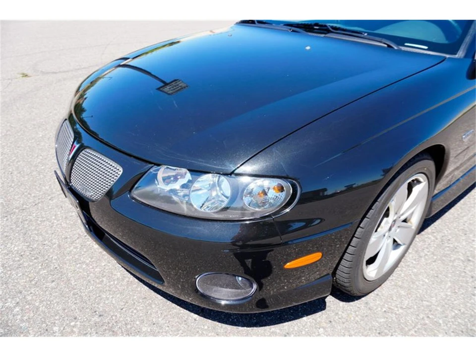 2004 Pontiac GTO 4th Gen - Image 26 of 31