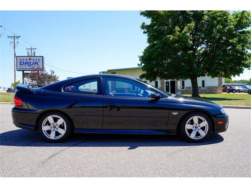 2004 Pontiac GTO 4th Gen - Image 2 of 31