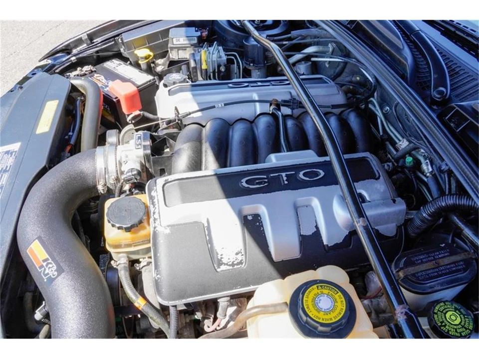 2004 Pontiac GTO 4th Gen - Image 20 of 31