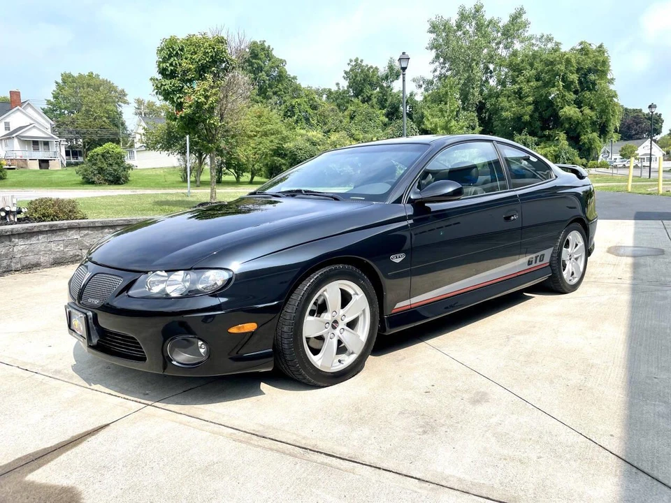 2004 Pontiac GTO 4th Gen - Image 2 of 31