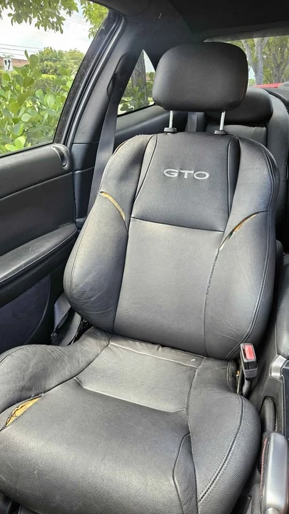 2004 Pontiac GTO 4th Gen - Image 12 of 16