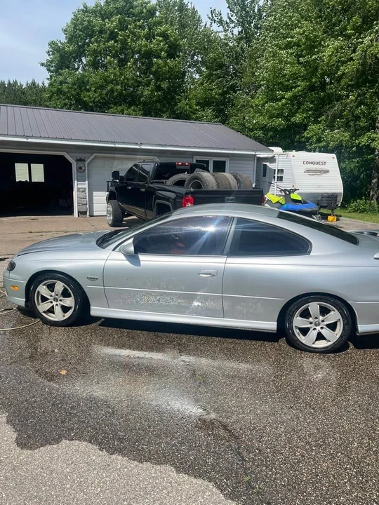 2004 Pontiac GTO 4th Gen - Image 6 of 13