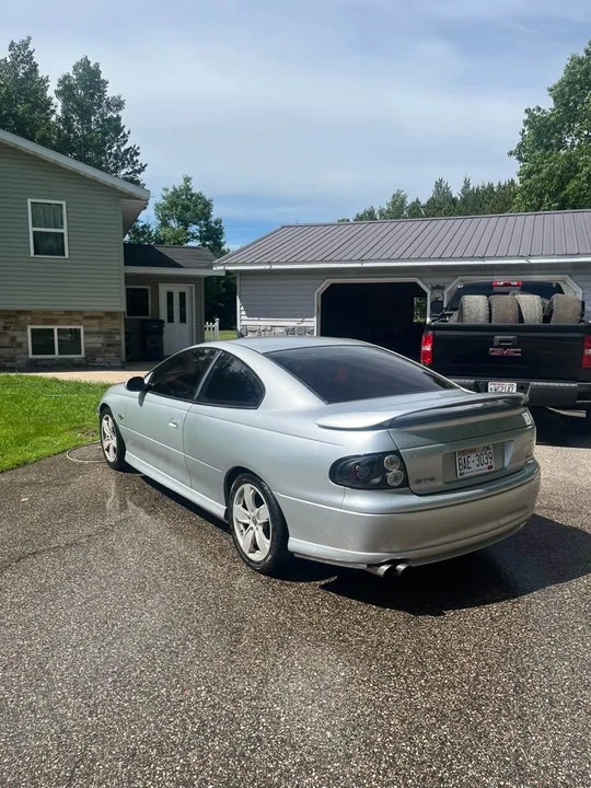 2004 Pontiac GTO 4th Gen - Image 5 of 13