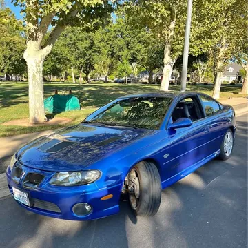 2004 Pontiac GTO Coupe