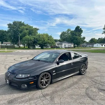 2004 Pontiac GTO Coupe