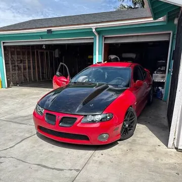 2004 Pontiac GTO Coupe 2D