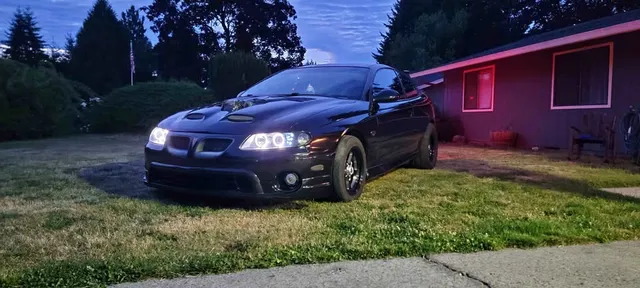 2004 Pontiac GTO Coupe 2D