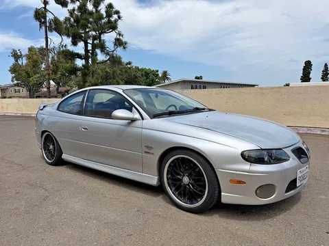 2004 Pontiac GTO Coupe 2D