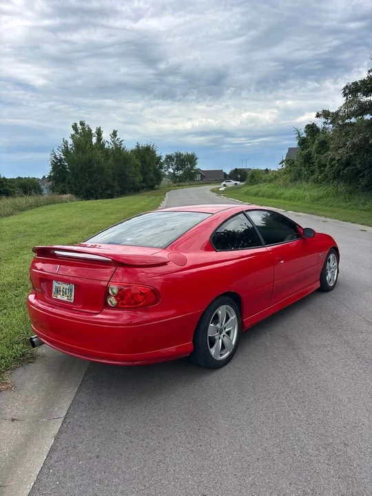 2004 Pontiac GTO 4th Gen - Image 5 of 13