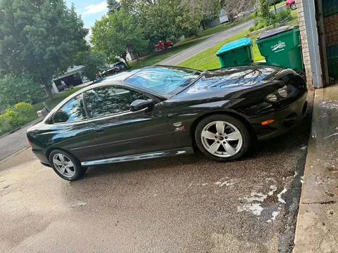 2004 Pontiac GTO Coupe 2D