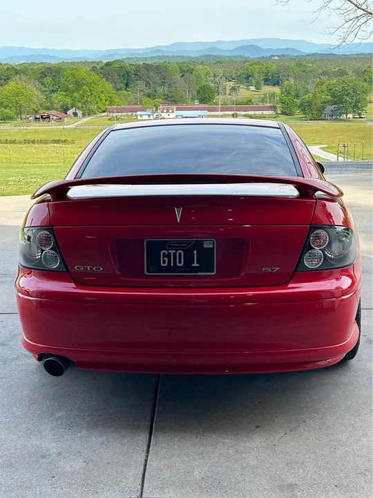 2004 Pontiac GTO 4th Gen - Image 3 of 9