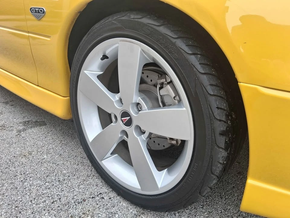 2004 Pontiac GTO 4th Gen - Image 12 of 20