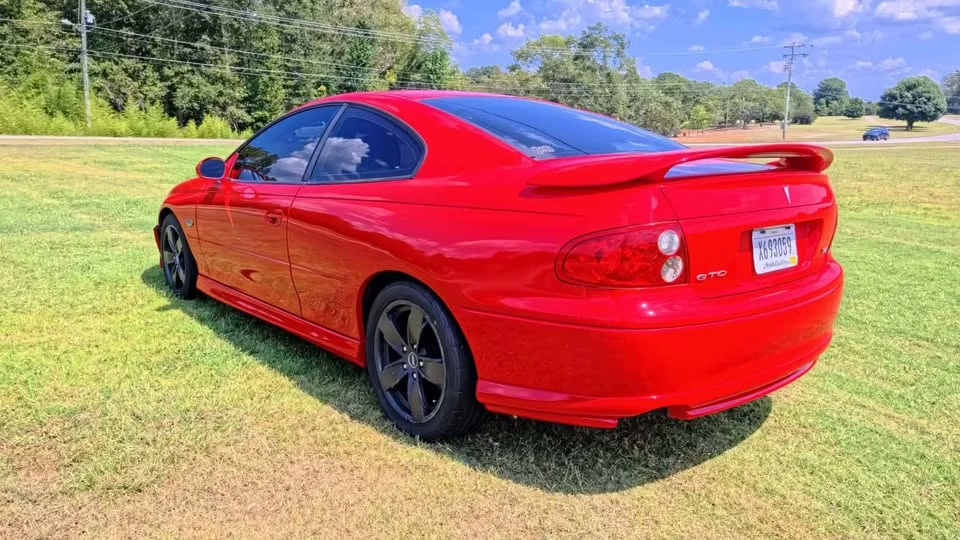 2004 Pontiac GTO 4th Gen - Image 5 of 18