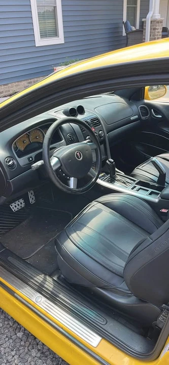 2004 Pontiac GTO 4th Gen - Image 2 of 5