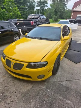 2004 Pontiac GTO Coupe 2D