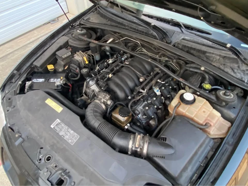 2004 Pontiac GTO 4th Gen - Image 16 of 20