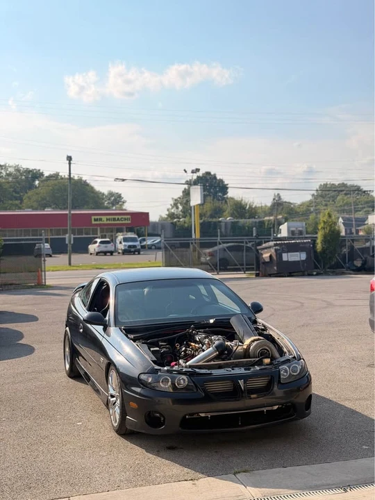 2004 Pontiac GTO 4th Gen - Image 2 of 11