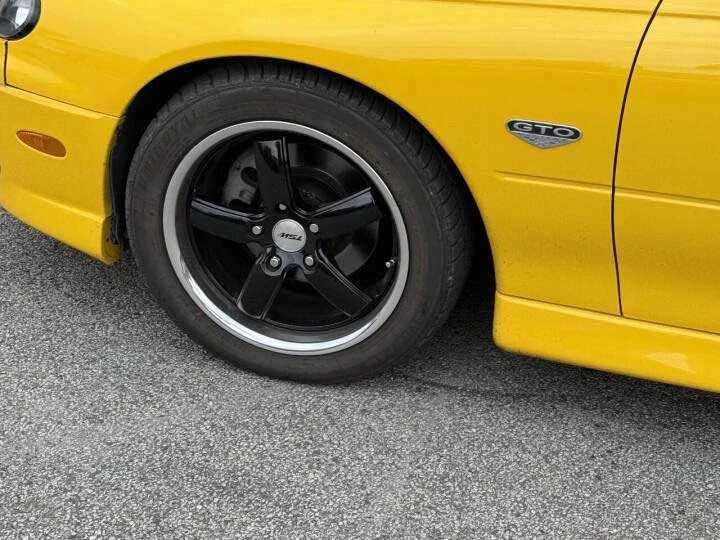 2004 Pontiac GTO 4th Gen - Image 9 of 15