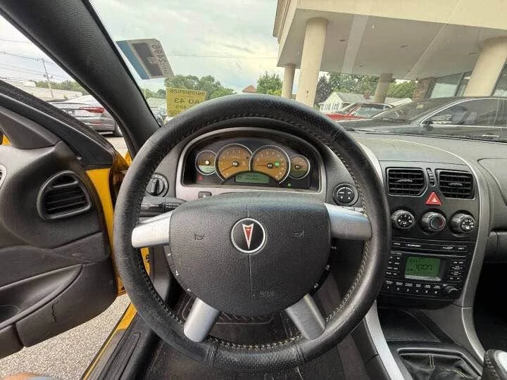 2004 Pontiac GTO 4th Gen - Image 13 of 15