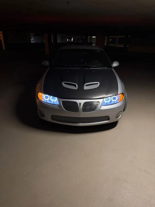 2004 Pontiac GTO 4th Gen - Image 2 of 13