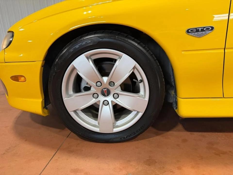 2004 Pontiac GTO 4th Gen - Image 12 of 20