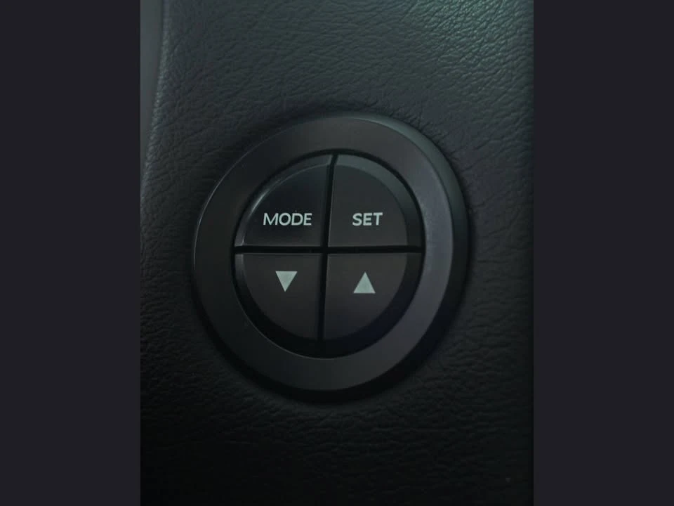 2004 Pontiac GTO 4th Gen - Image 16 of 20