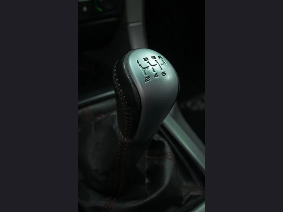 2004 Pontiac GTO 4th Gen - Image 15 of 20