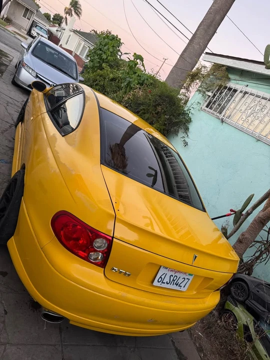 2004 Pontiac GTO 4th Gen - Image 2 of 3