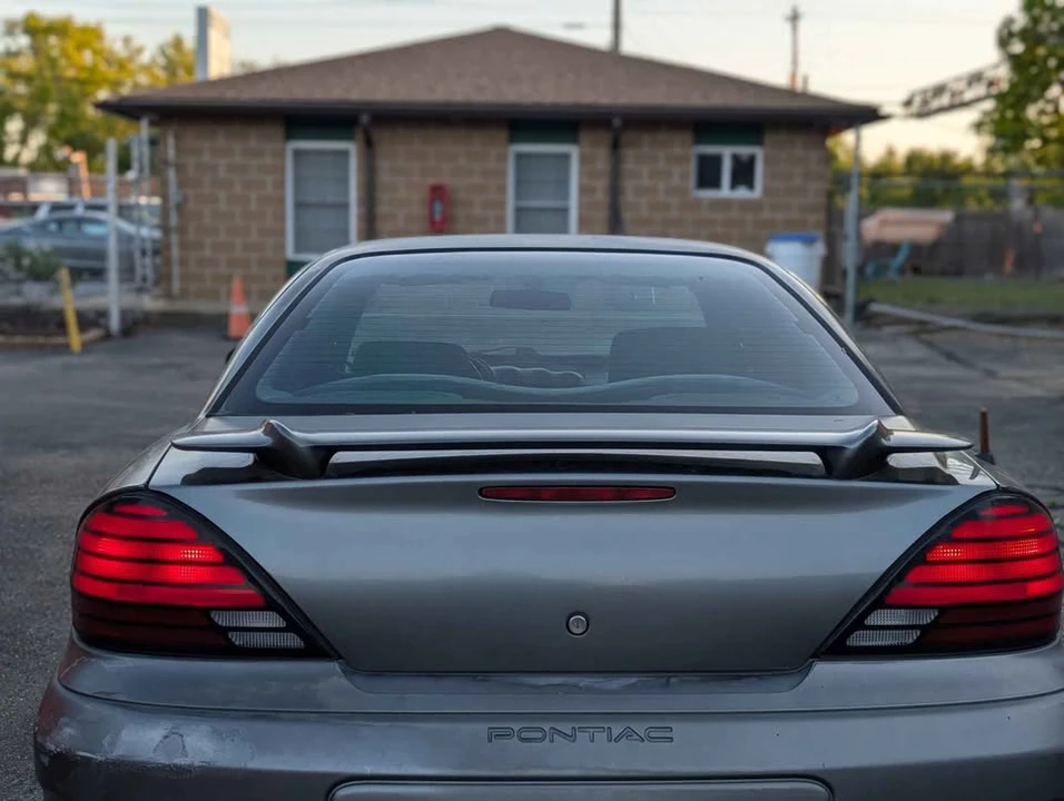2004 Pontiac Grand Am - Image 4 of 10