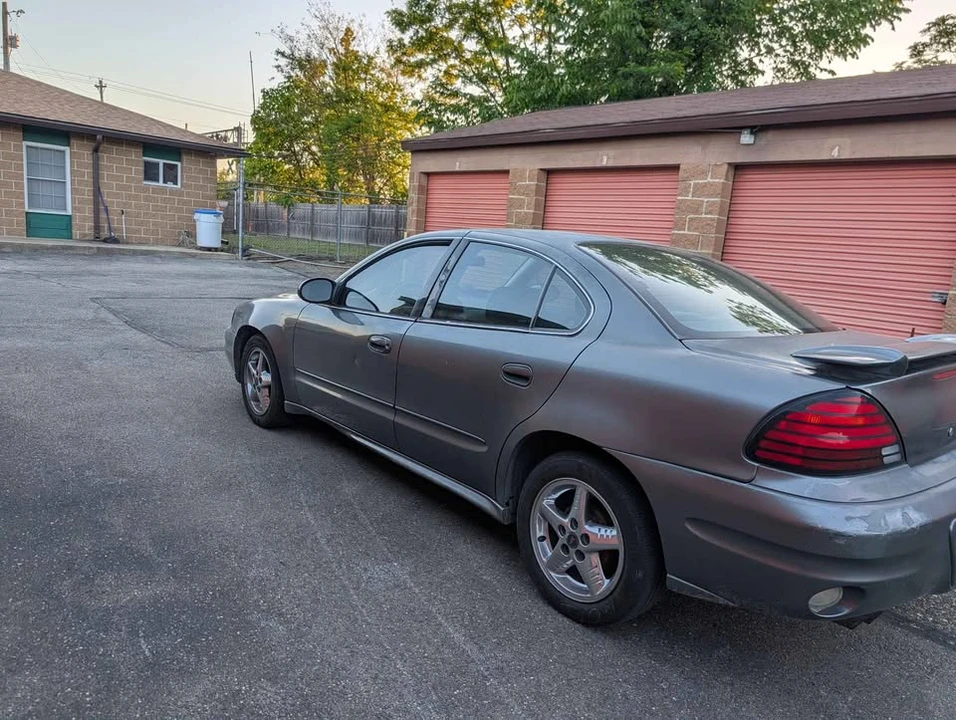 2004 Pontiac Grand Am - Image 2 of 10