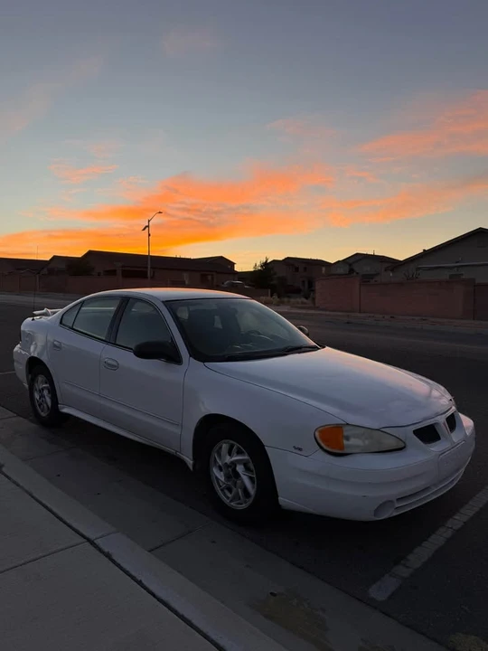 2004 Pontiac Grand Am - Image 4 of 8