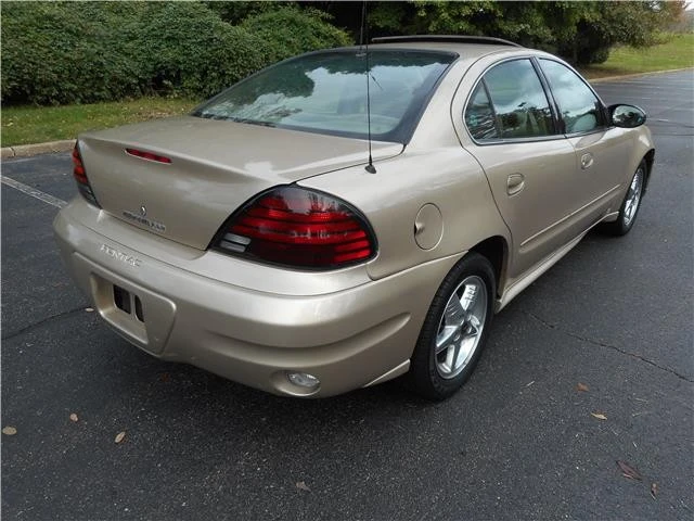2004 Pontiac Grand Am - Image 3 of 12