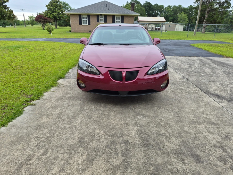 2004 Pontiac Grand Prix 3rd+ Gen - Image 6 of 31
