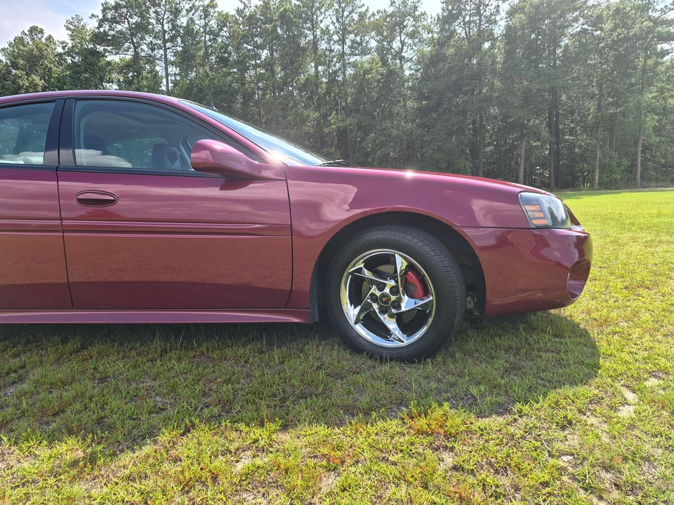 2004 Pontiac Grand Prix 3rd+ Gen - Image 30 of 31