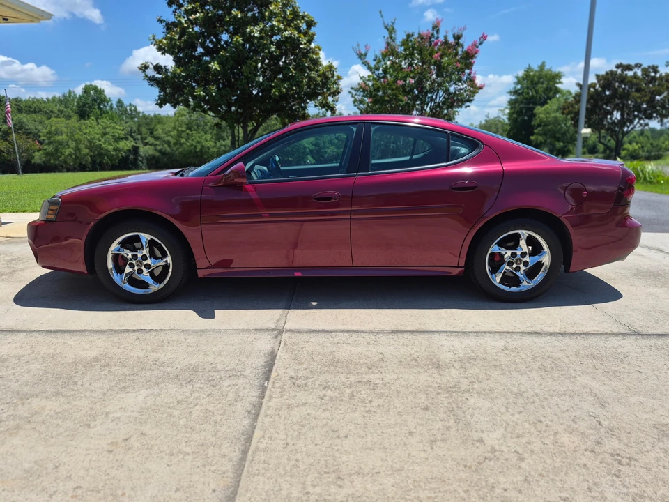 2004 Pontiac Grand Prix 3rd+ Gen - Image 15 of 31