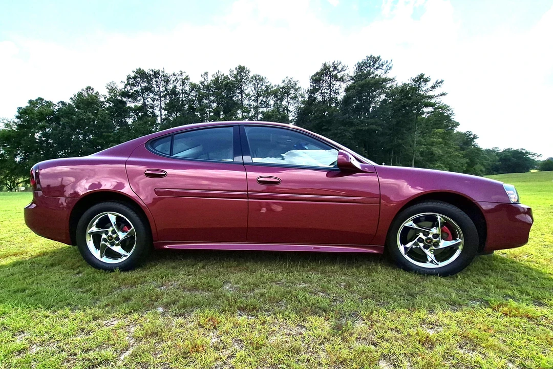 2004 Pontiac Grand Prix 3rd+ Gen - Image 3 of 31