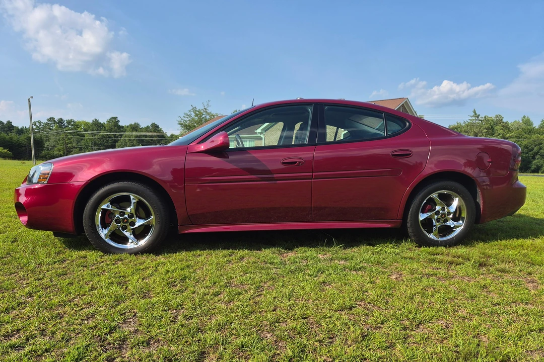 2004 Pontiac Grand Prix 3rd+ Gen - Image 4 of 31