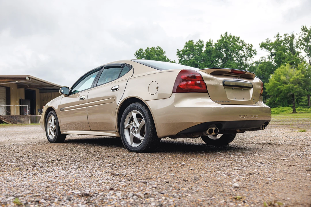 2004 Pontiac Grand Prix 3rd+ Gen - Image 12 of 31