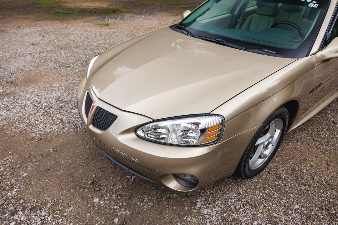 2004 Pontiac Grand Prix 3rd+ Gen - Image 28 of 31