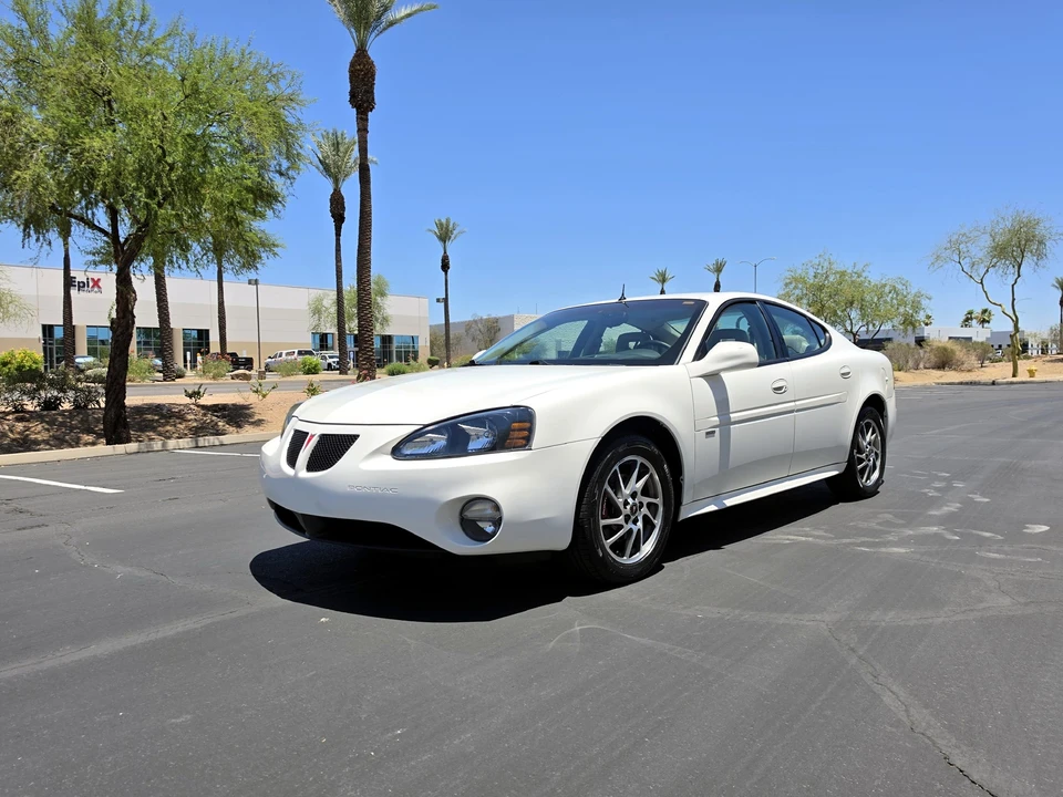 2004 Pontiac Grand Prix 3rd+ Gen - Image 29 of 31