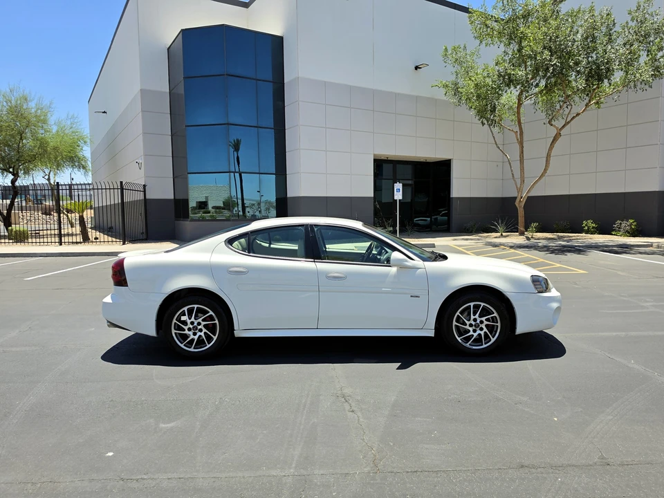 2004 Pontiac Grand Prix 3rd+ Gen - Image 12 of 31