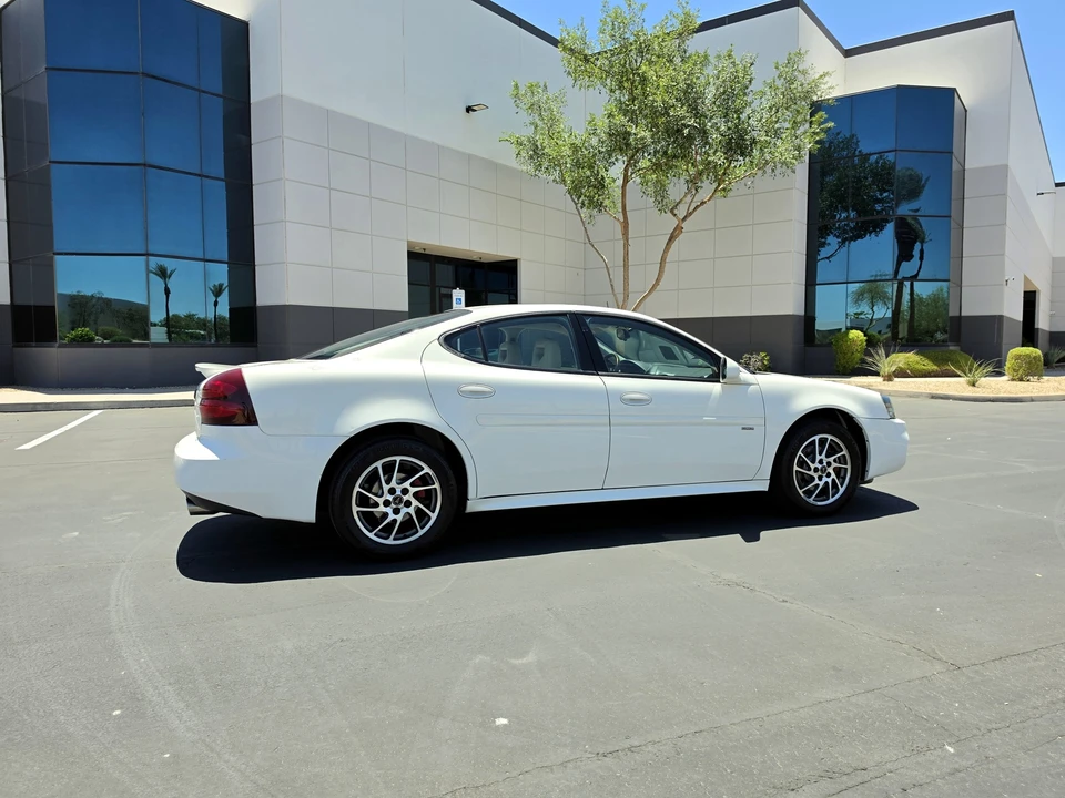 2004 Pontiac Grand Prix 3rd+ Gen - Image 13 of 31