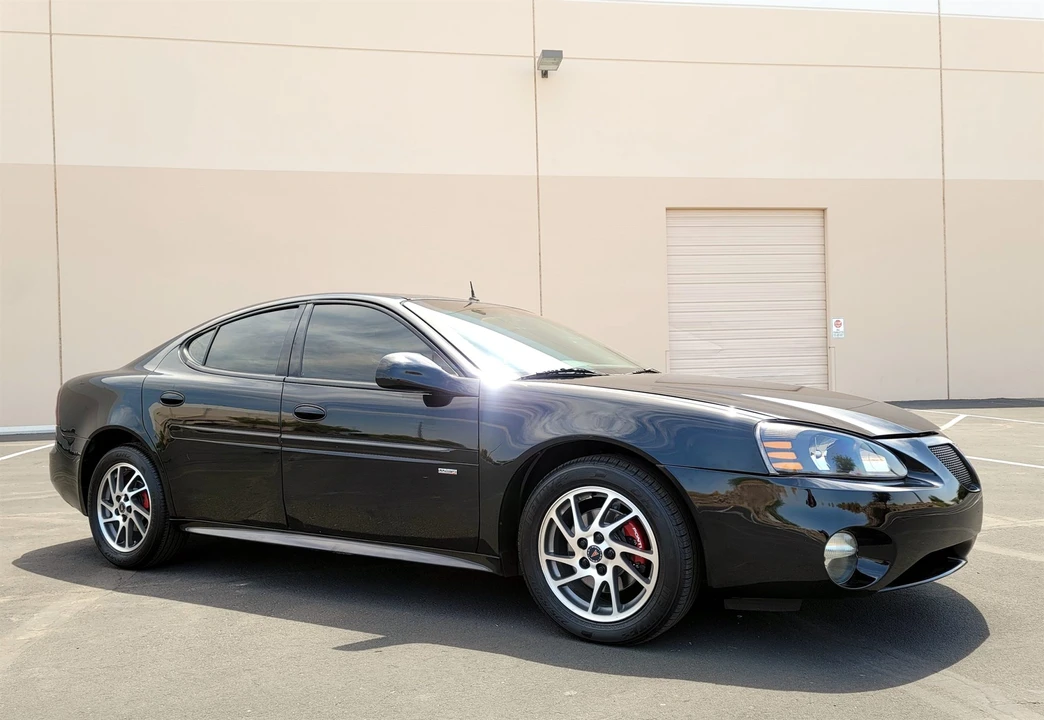 2004 Pontiac Grand Prix 3rd+ Gen - Image 5 of 31