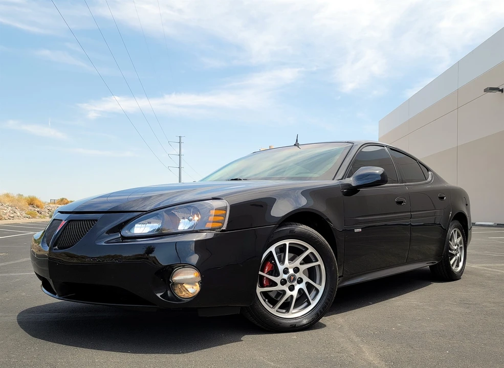 2004 Pontiac Grand Prix 3rd+ Gen - Image 2 of 31