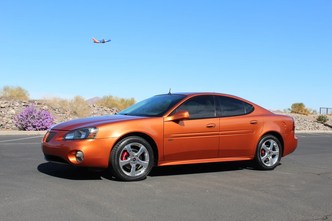 2004 Pontiac Grand Prix 3rd+ Gen - Image 2 of 31