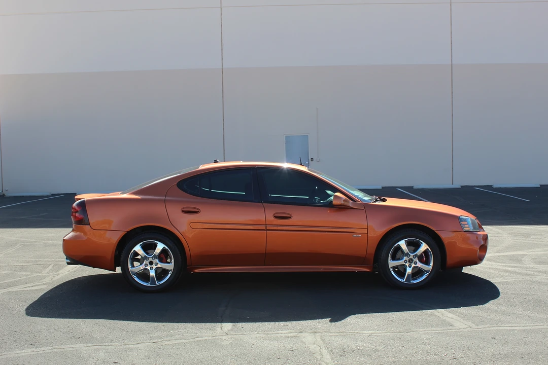 2004 Pontiac Grand Prix 3rd+ Gen - Image 10 of 31