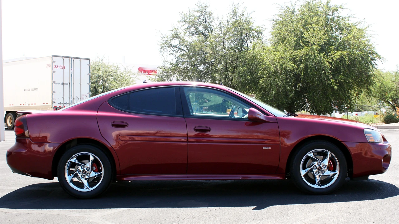 2004 Pontiac Grand Prix 3rd+ Gen - Image 16 of 31
