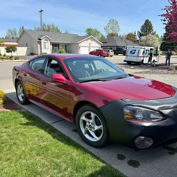 2004 Pontiac Grand Prix GTP Sedan 4D